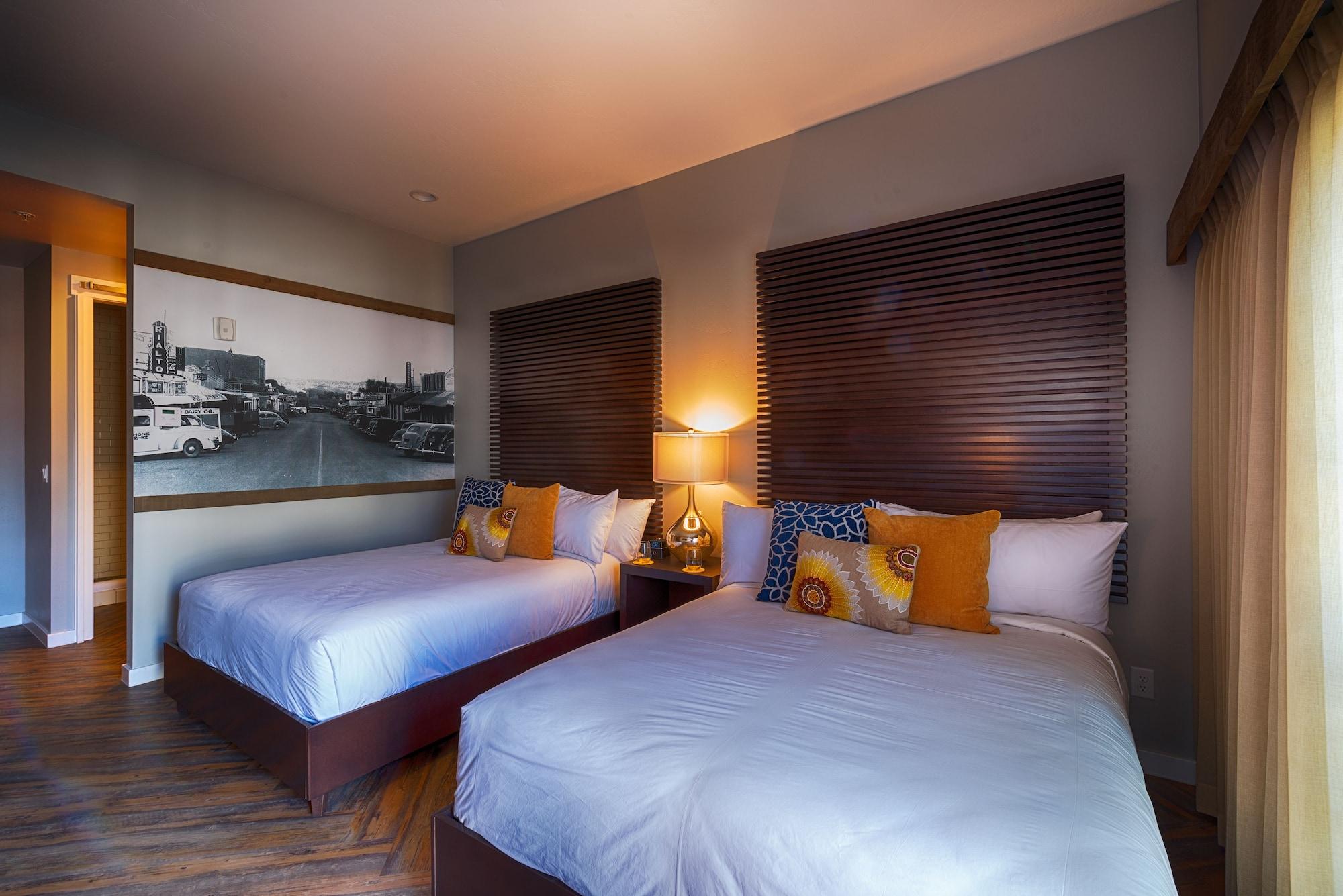 The Tavern Hotel Cottonwood Bagian luar foto